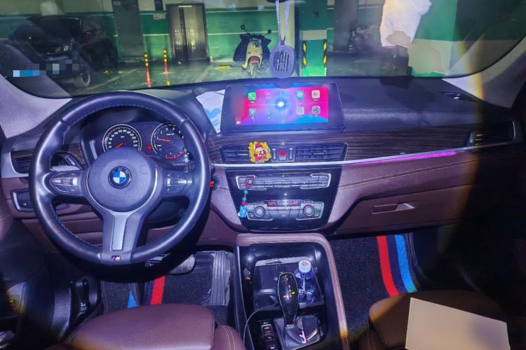 Used BMW X1 2020 xDrive25Li Luxury Edition Center Console