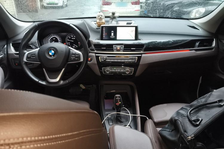 Used BMW X1 2020 sDrive20Li Fashion Model Center Console