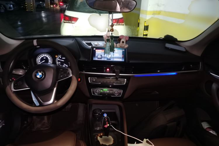 Used BMW X1 2020 sDrive20Li Fashion Model Center Console