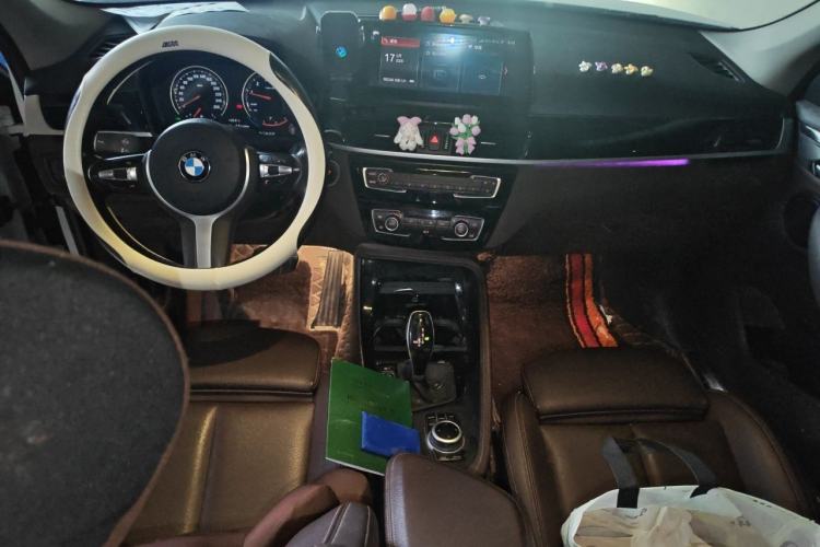 Used BMW X1 2020 sDrive20Li Premium Edition Center Console