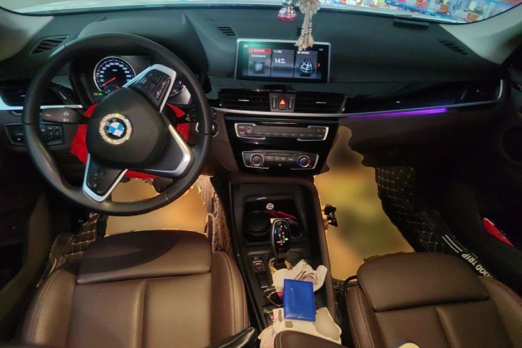 Used BMW X1 2020 sDrive20Li Fashion Model Center Console