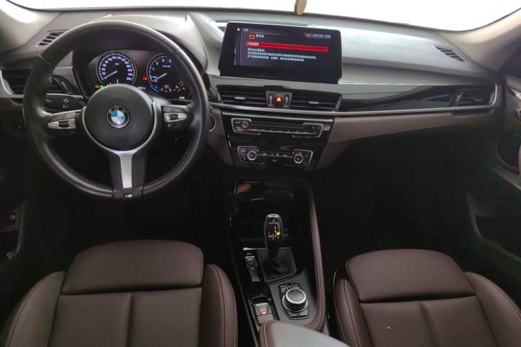 Used BMW X1 2020 sDrive20Li Premium Edition Center Console