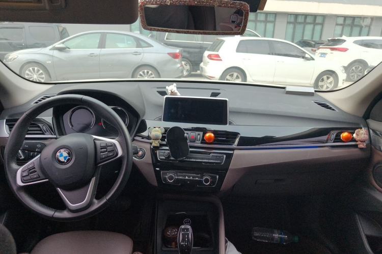 Used BMW X1 2020 sDrive20Li Fashion Model Center Console