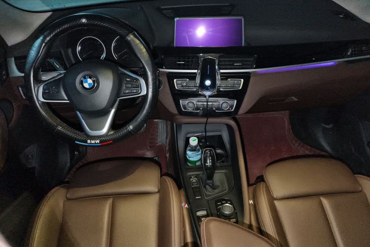 Used BMW X1 2020 sDrive20Li Fashion Model Center Console