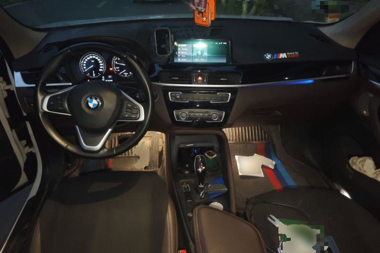 Used BMW X1 2020 sDrive20Li Premium Edition Center Console