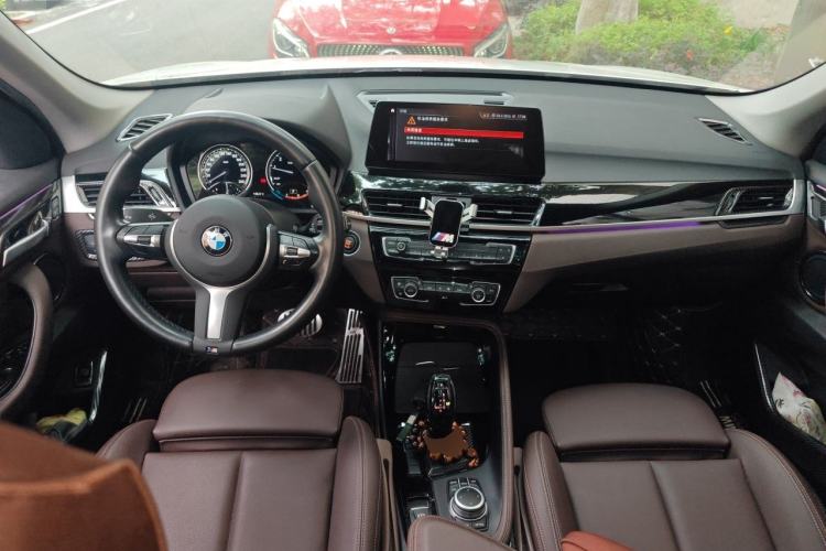 Used BMW X1 2020 sDrive20Li Premium Edition Center Console