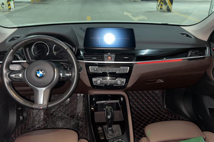 Used BMW X1 2020 sDrive20Li Premium Edition Center Console