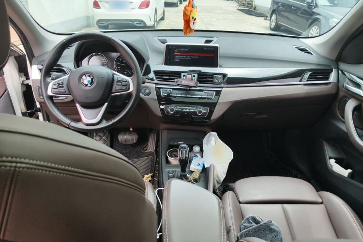 Used BMW X1 2020 sDrive20Li Fashion Model Center Console