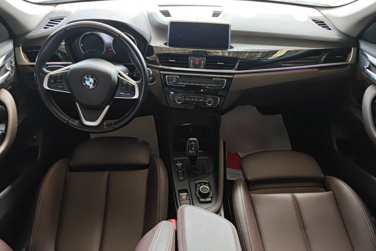 Used BMW X1 2020 sDrive20Li Fashion Model Center Console