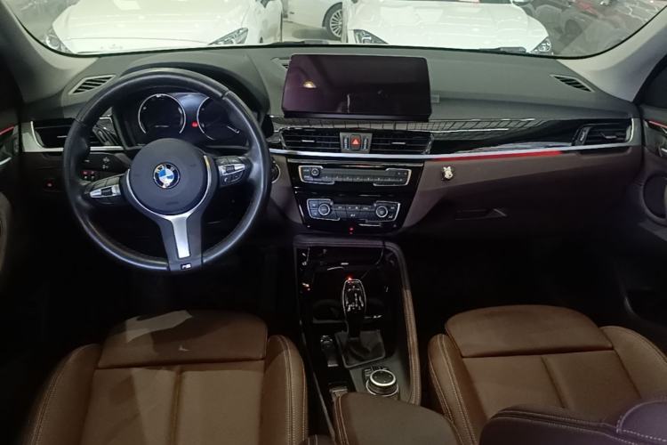 Used BMW X1 2020 sDrive20Li Premium Edition Center Console