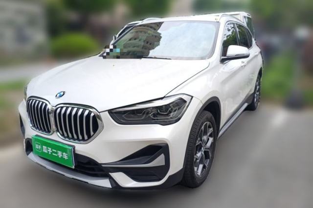 Ojetý BMW X1 2020 sDrive20Li Premium Edition