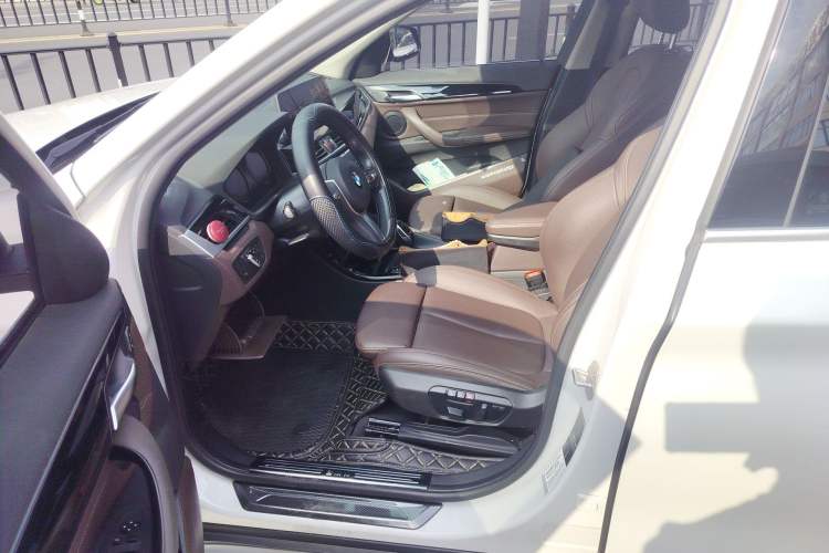 Used BMW X1 2020 sDrive20Li Premium Edition Driver Seat