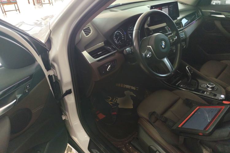 Used BMW X1 2020 sDrive20Li Premium Edition Driver Seat
