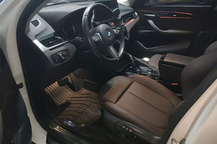 Used BMW X1 2020 sDrive20Li Premium Edition Driver Seat