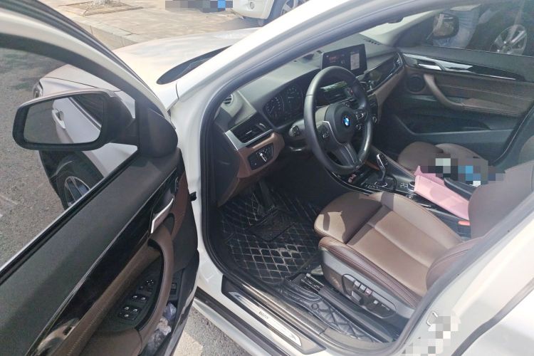 Used BMW X1 2020 sDrive20Li Premium Edition Driver Seat