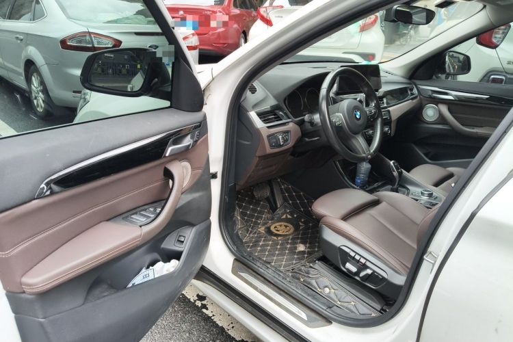Used BMW X1 2020 sDrive20Li Premium Edition Driver Seat