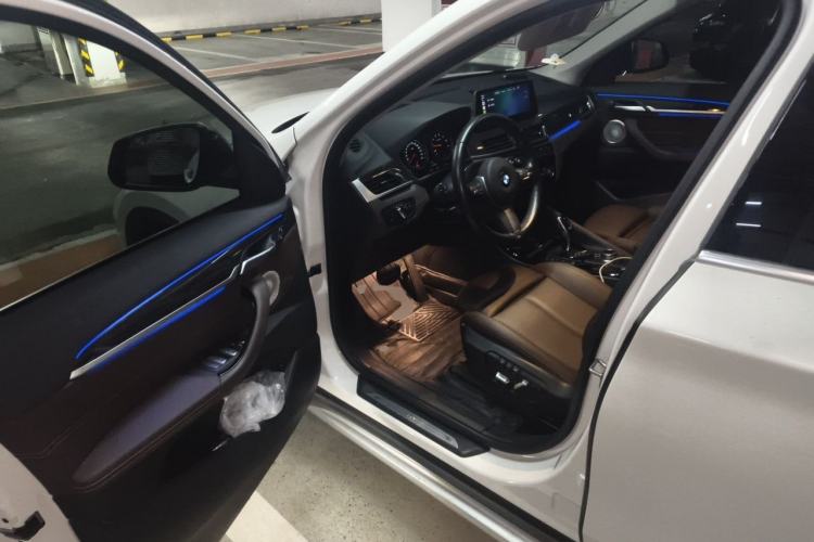 Used BMW X1 2020 xDrive25Li Luxury Edition Driver Seat