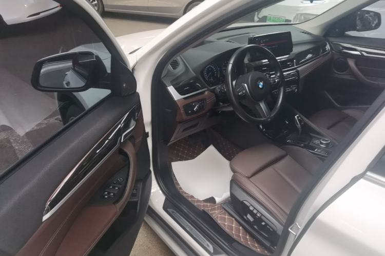 Used BMW X1 2020 xDrive25Li Luxury Edition Driver Seat