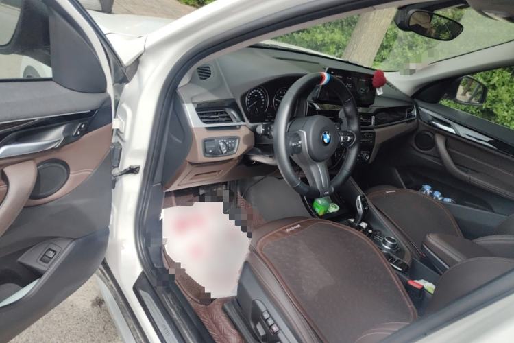 Used BMW X1 2020 sDrive20Li Premium Edition Driver Seat