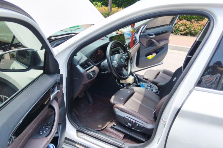 Used BMW X1 2020 sDrive20Li Premium Edition Driver Seat