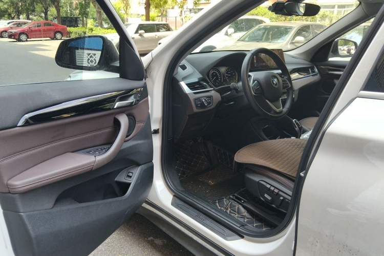 Used BMW X1 2020 sDrive25Li Leading Model Driver Seat