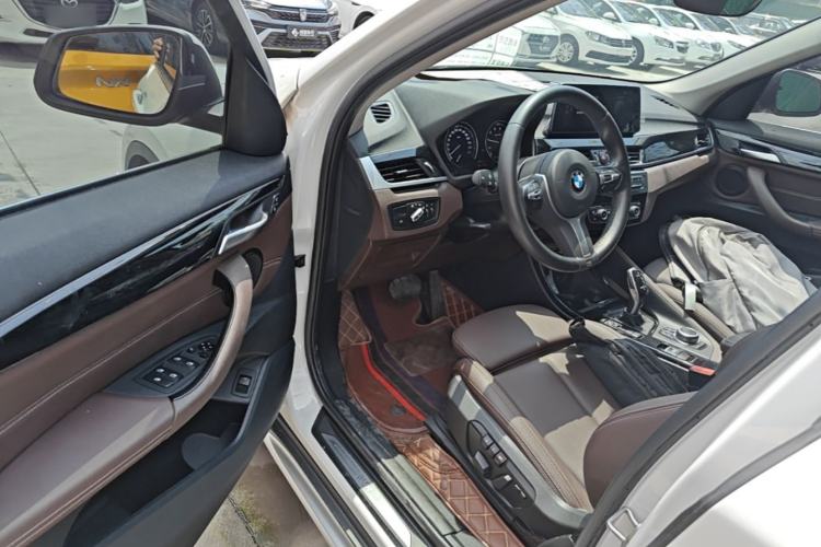 Used BMW X1 2020 sDrive20Li Premium Edition Driver Seat