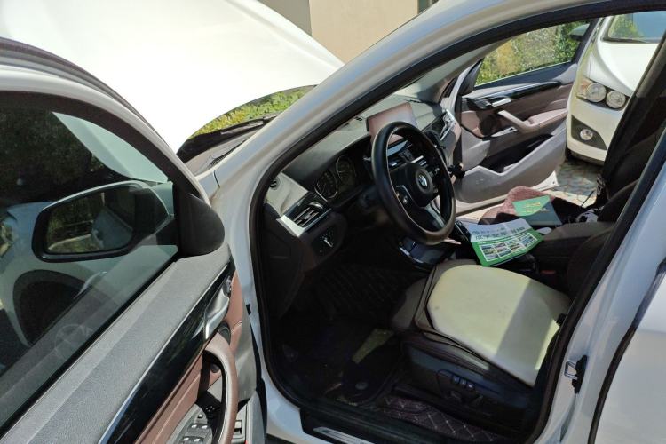 Used BMW X1 2020 sDrive20Li Premium Edition Driver Seat