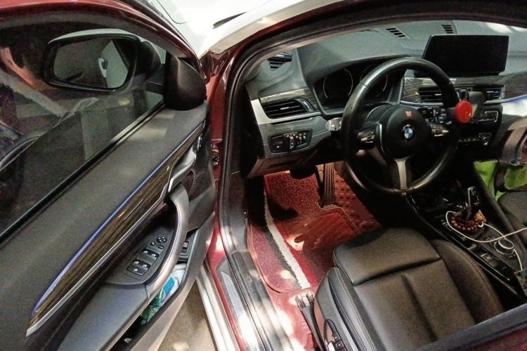 Used BMW X1 2020 xDrive25Li Luxury Edition Driver Seat