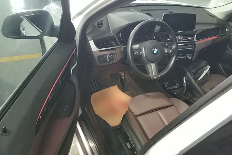 Used BMW X1 2020 sDrive20Li Premium Edition Driver Seat