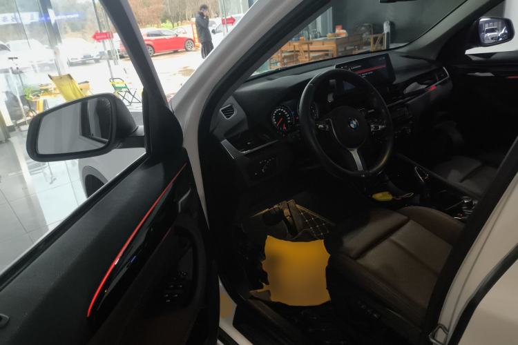 Used BMW X1 2020 sDrive20Li Premium Edition Driver Seat