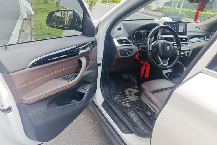 Used BMW X1 2020 sDrive25Li Leading Model Driver Seat