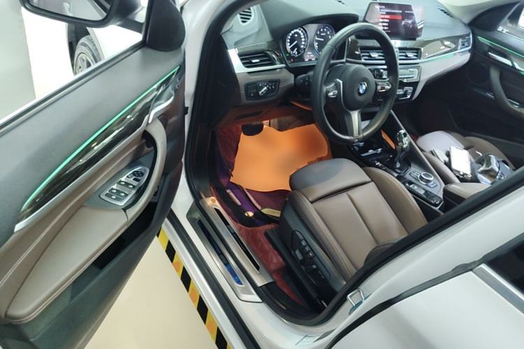 Used BMW X1 2020 xDrive25Li Luxury Edition Driver Seat