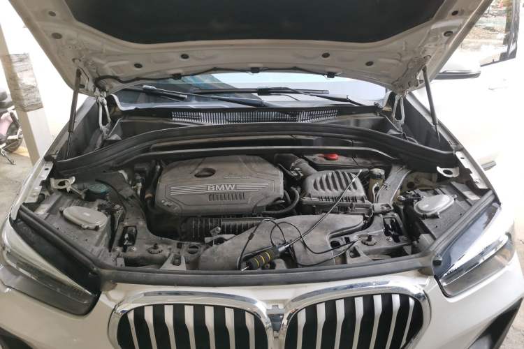 Used BMW X1 2020 sDrive20Li Fashion Model Engine Bay