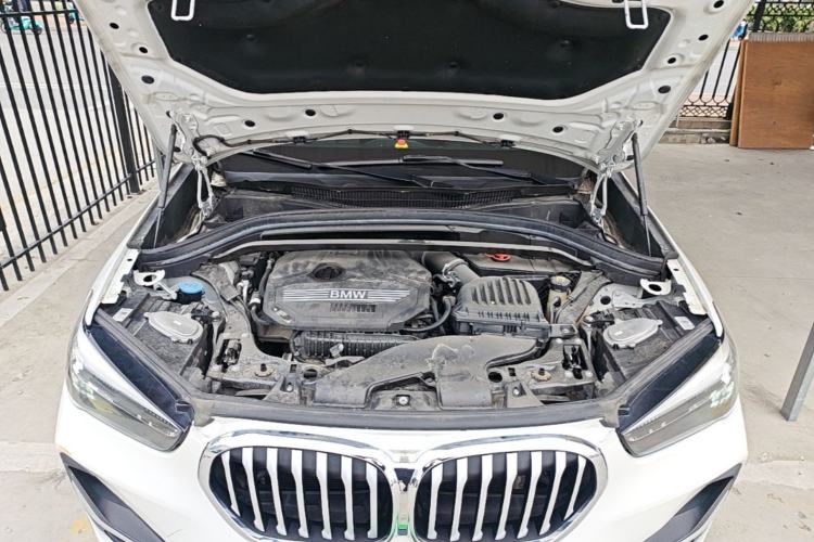 Used BMW X1 2020 sDrive20Li Premium Edition Engine Bay