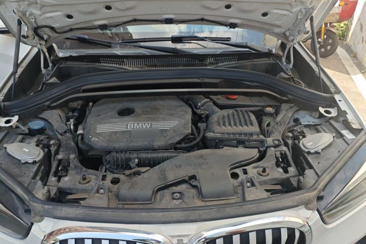 Used BMW X1 2020 sDrive20Li Fashion Model Engine Bay