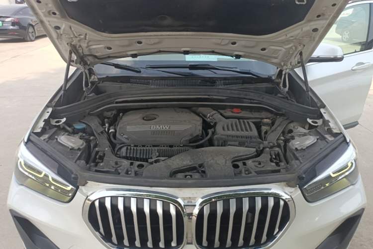 Used BMW X1 2020 sDrive25Li Leading Model Engine Bay