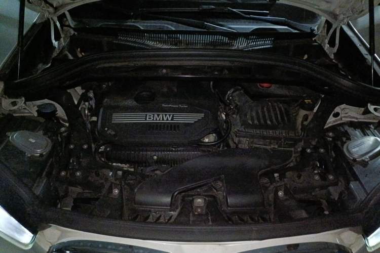 Used BMW X1 2020 xDrive25Li Luxury Edition Engine Bay
