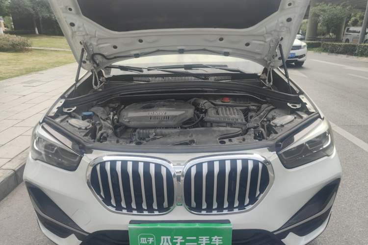 Used BMW X1 2020 sDrive20Li Premium Edition Engine Bay