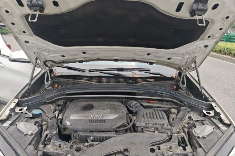 Used BMW X1 2020 sDrive20Li Premium Edition Engine Bay