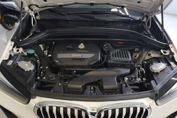 Used BMW X1 2020 sDrive20Li Fashion Model Engine Bay