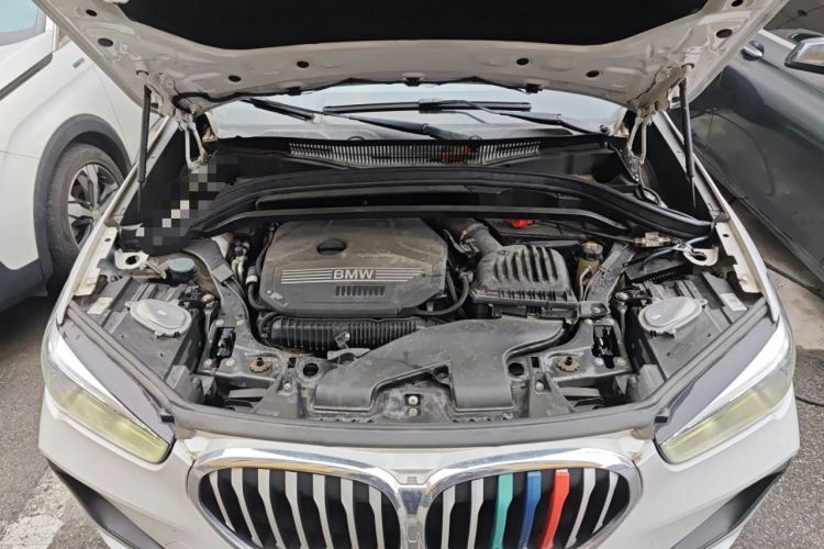 Used BMW X1 2020 xDrive25Li Luxury Edition Engine Bay