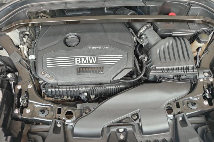 Used BMW X1 2020 sDrive25Li Leading Model Engine Bay