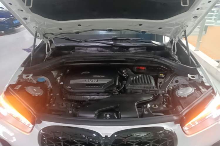 Used BMW X1 2020 xDrive25Li Luxury Edition Engine Bay