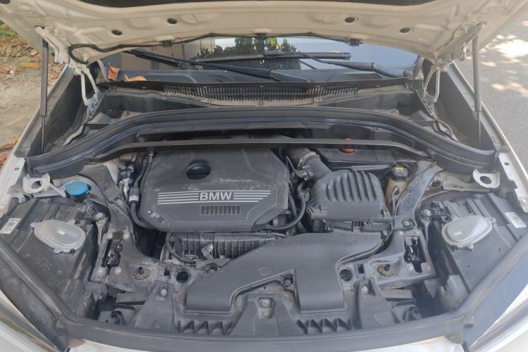 Used BMW X1 2020 sDrive20Li Premium Edition Engine Bay