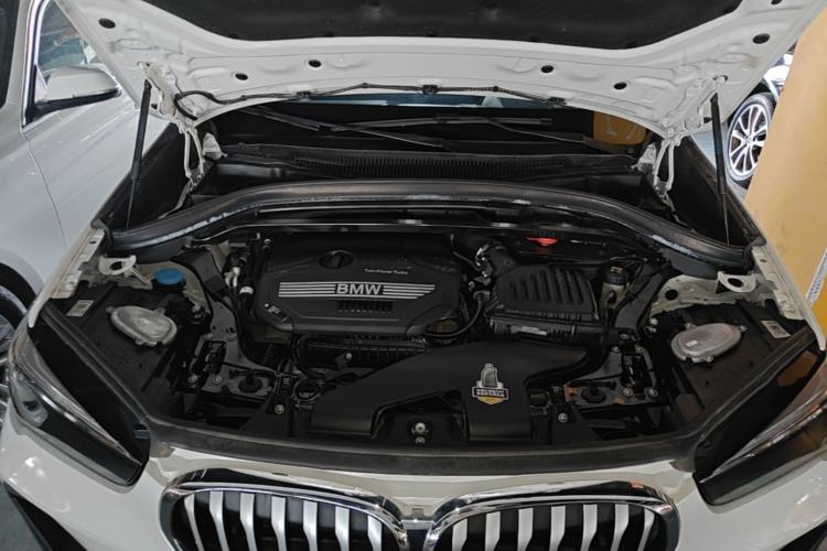 Used BMW X1 2020 sDrive20Li Fashion Model Engine Bay