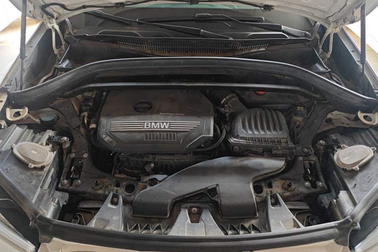 Used BMW X1 2020 sDrive20Li Premium Edition Engine Bay