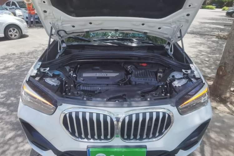 Used BMW X1 2020 sDrive25Li Leading Model Engine Bay