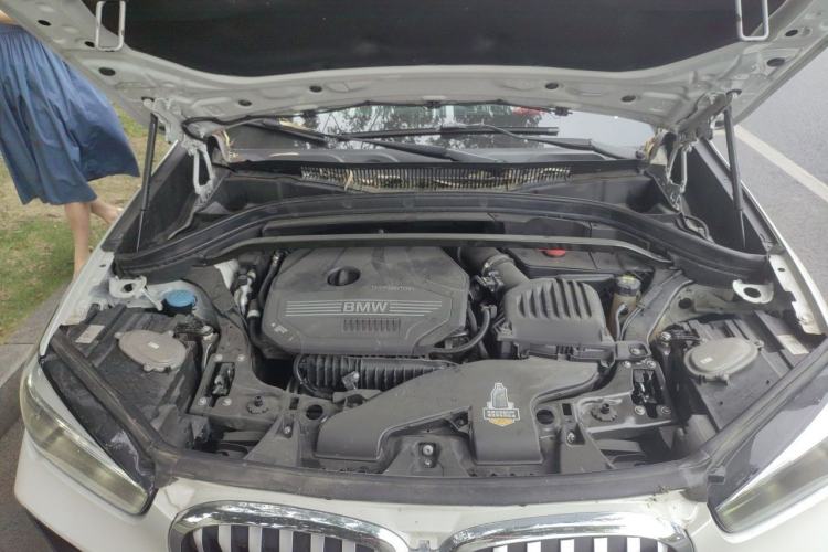 Used BMW X1 2020 sDrive20Li Premium Edition Engine Bay