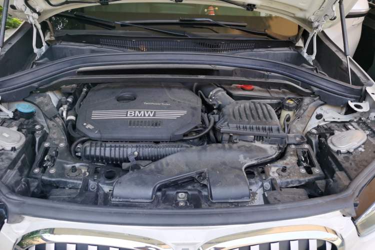 Used BMW X1 2020 xDrive25Li Luxury Edition Engine Bay