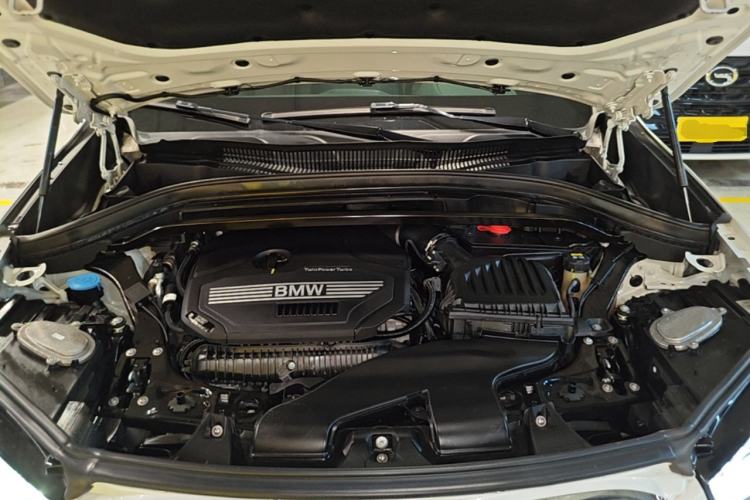 Used BMW X1 2020 sDrive25Li Leading Model Engine Bay